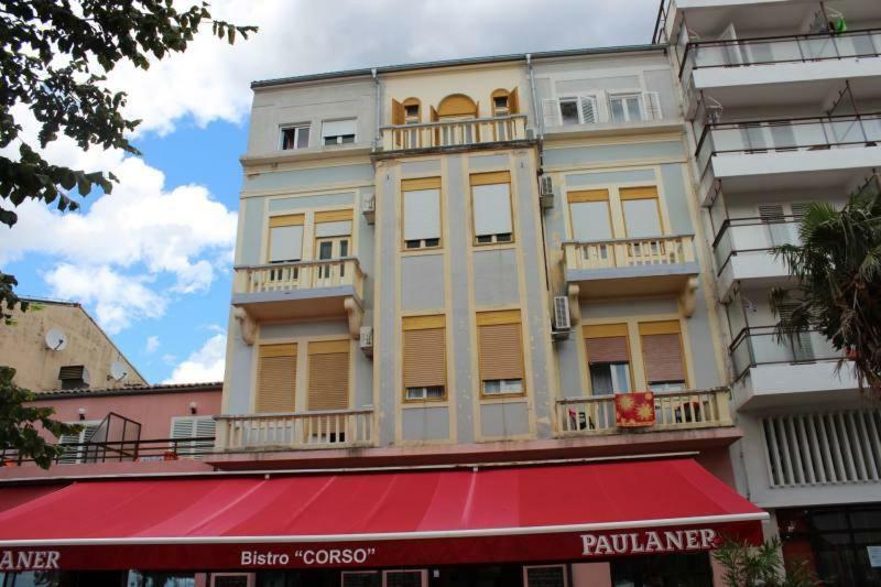 Apartment Dora Crikvenica Buitenkant foto