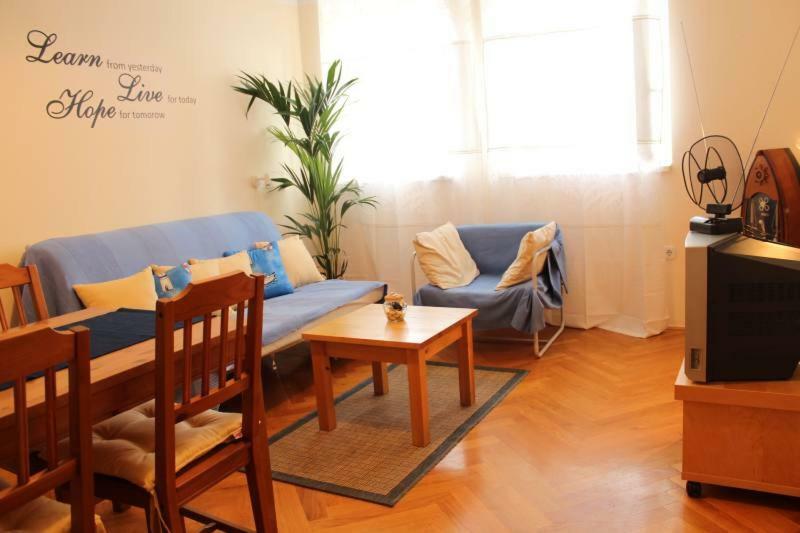 Apartment Dora Crikvenica Buitenkant foto